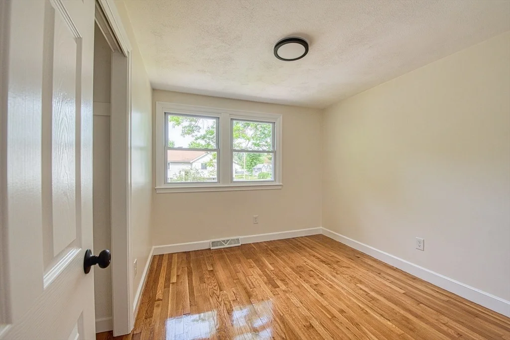 Photo of 143 Ryan Rd