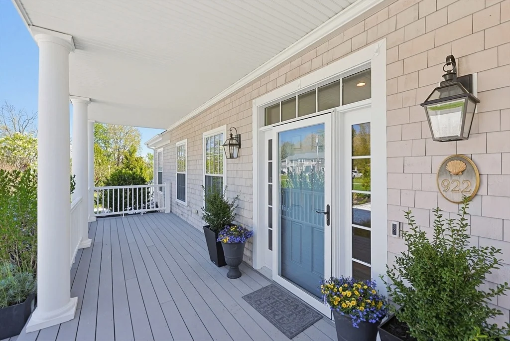 Photo of 922 Drift Rd