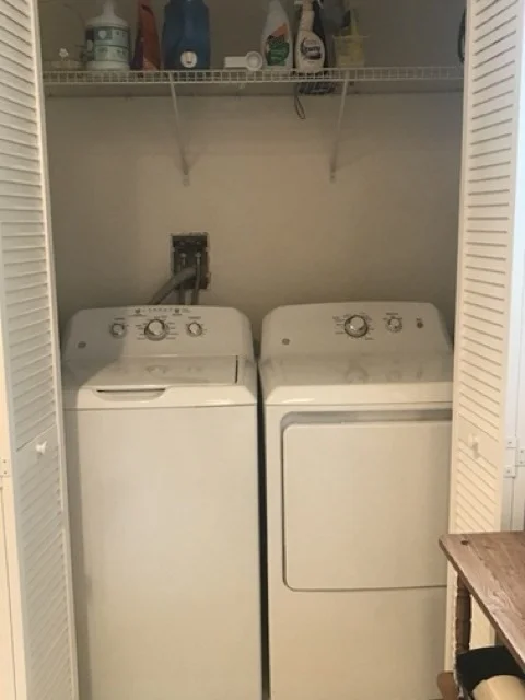Photo of 42 Colonial Rd