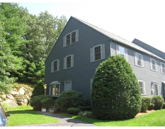 Photo of Unit 1 at 2 Oak Ridge Drive