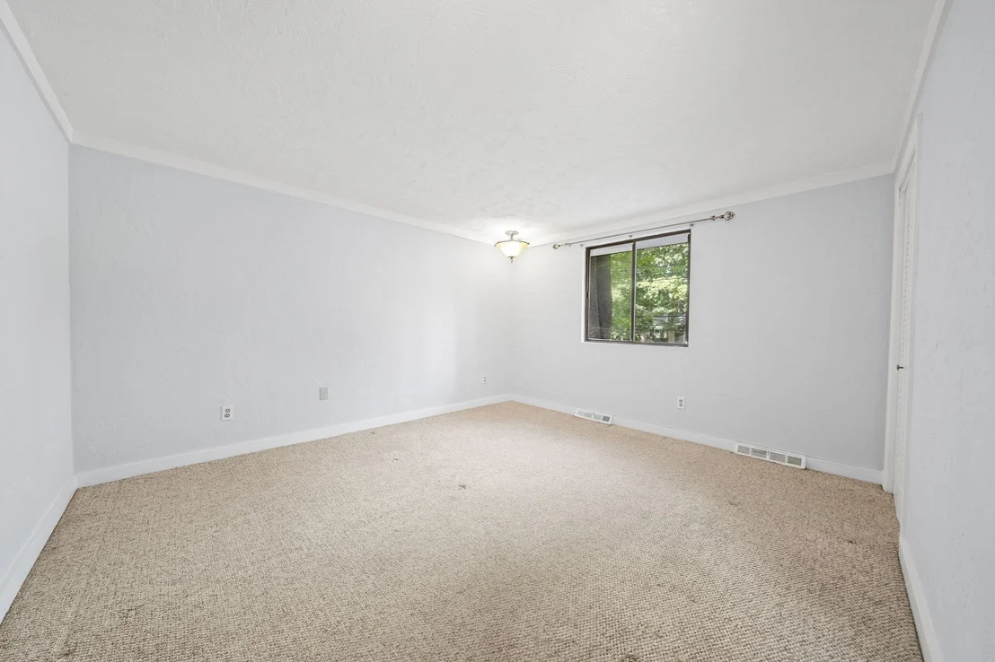 Photo of 26 Cedarcrest Rd
