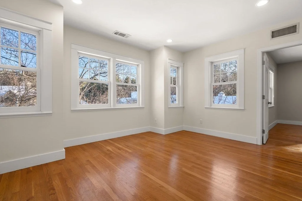 Photo of 5 Griffin Circle