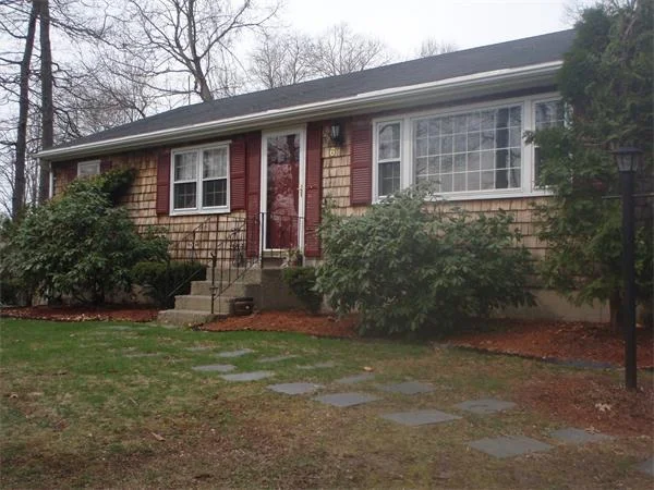 Photo of 6 Taylor Circle