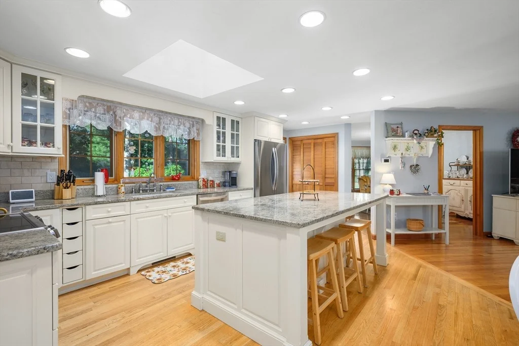 Photo of 71 Compass Way