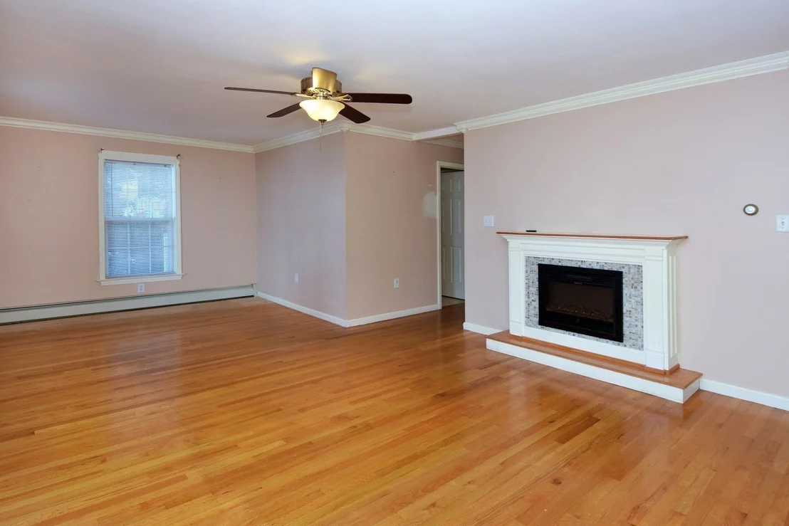 Photo of 5 Liberty St.