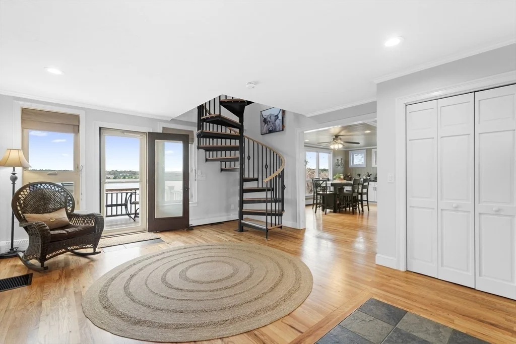 Photo of 43 Cliff Dr