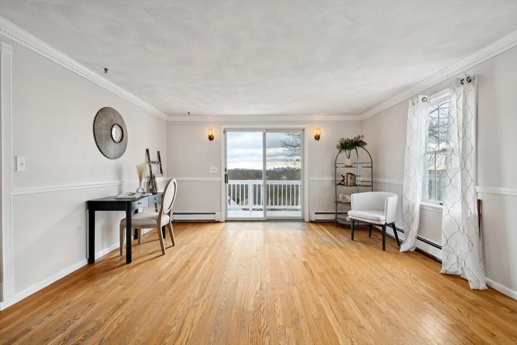 Photo of 27 Temple St