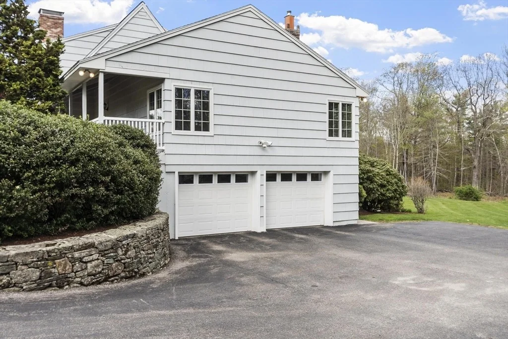 Photo of 103 Brooks Station Road