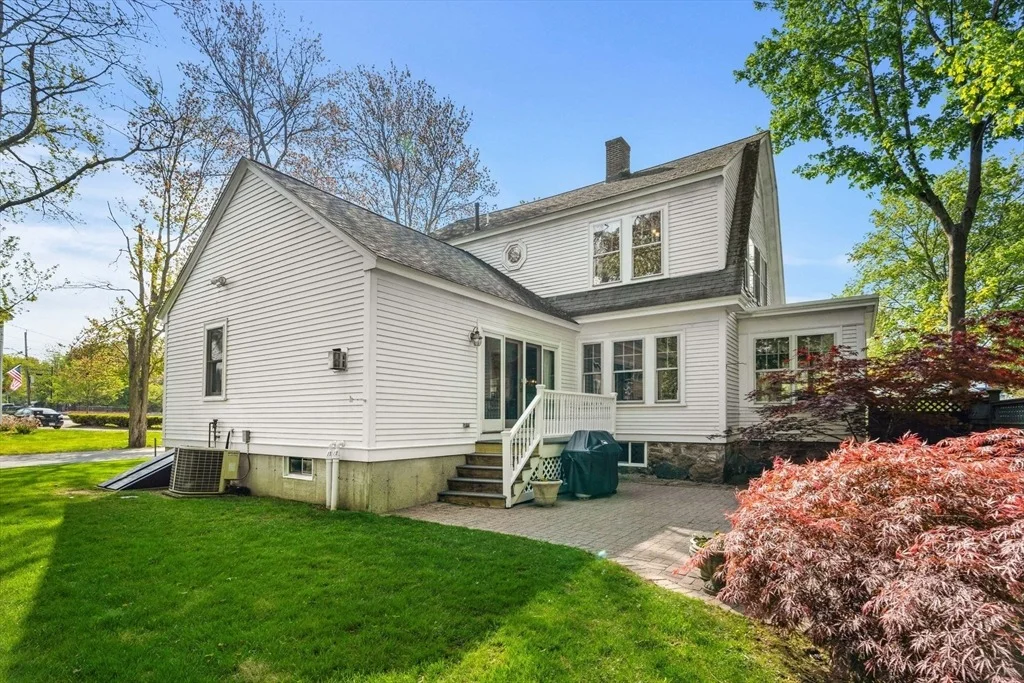 Photo of 402 Sutton St