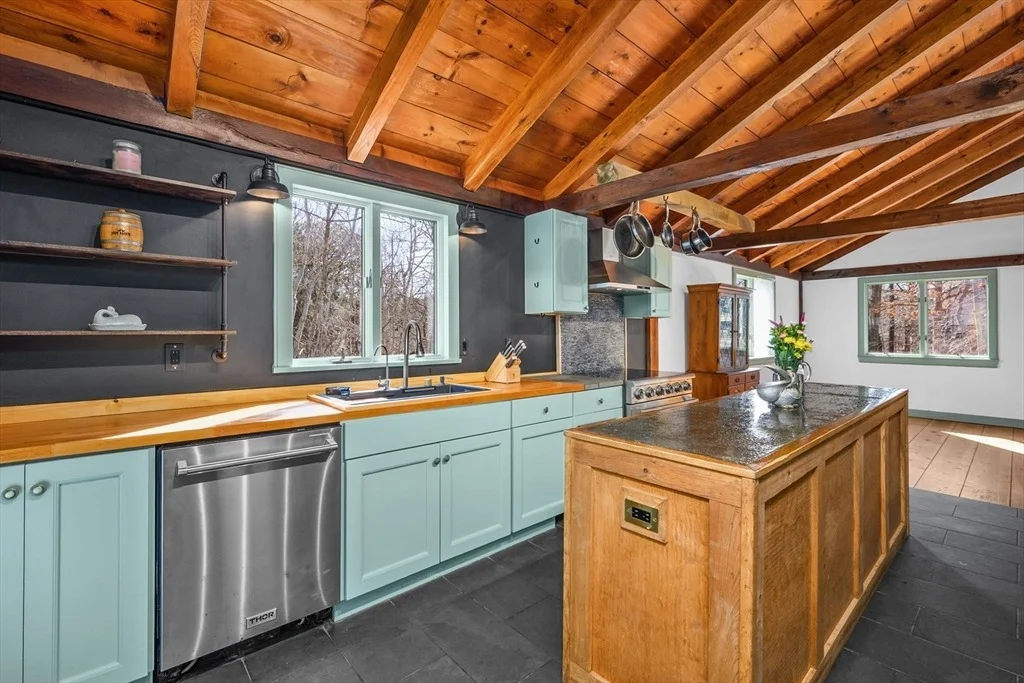 Photo of 309 Great Fields Rd