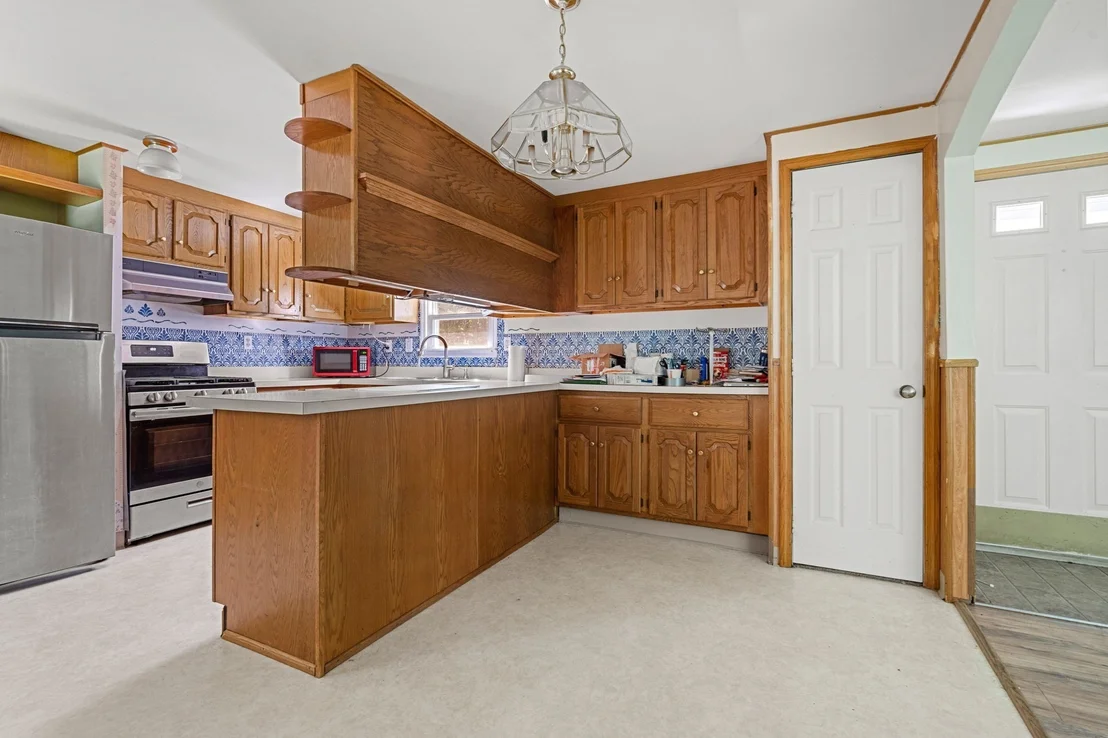 Photo of 32 Scott Dr