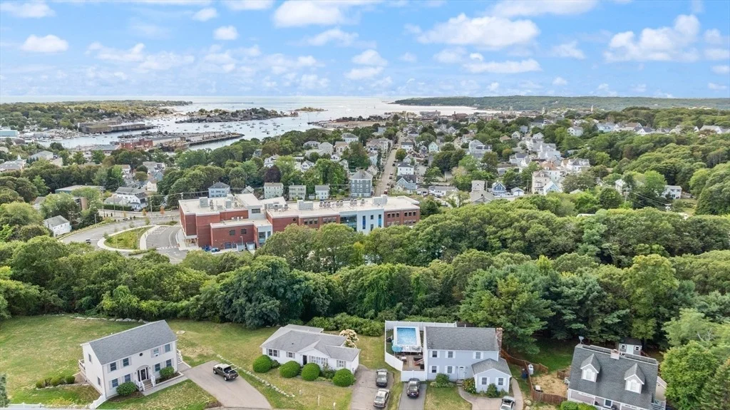 Photo of 11 Crestview Terrace