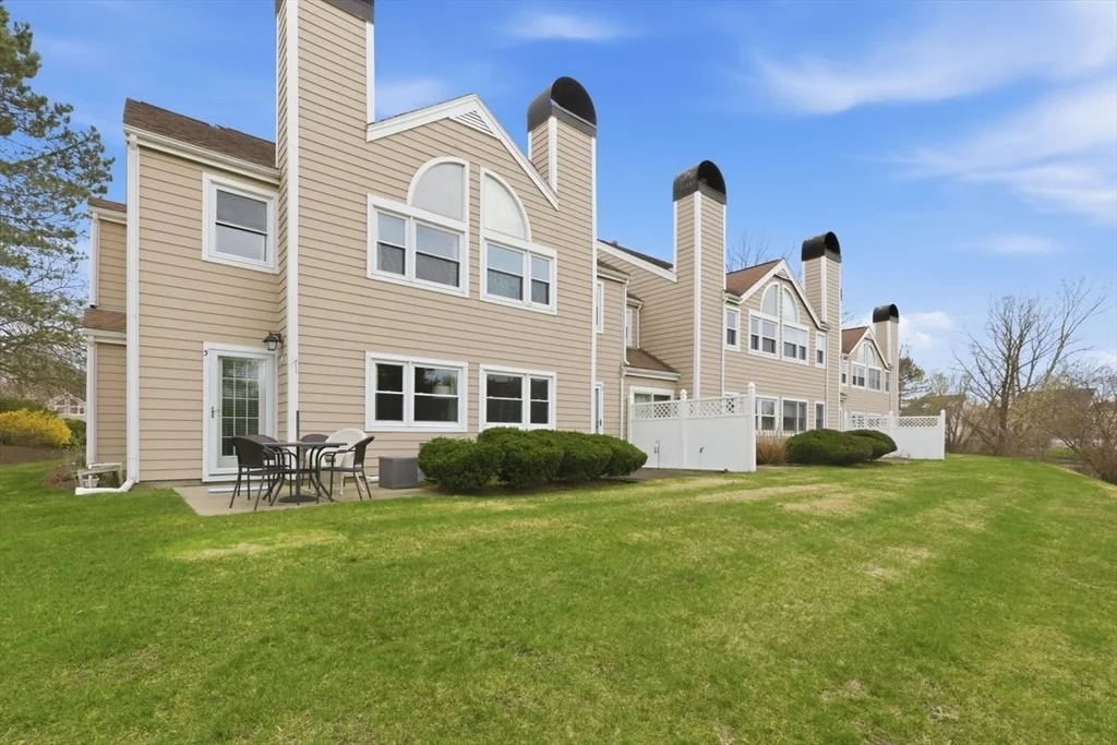 Photo of Unit 6 at 6 Teal Circle