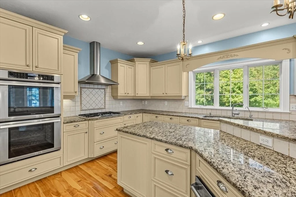 Photo of 118 Bates Way