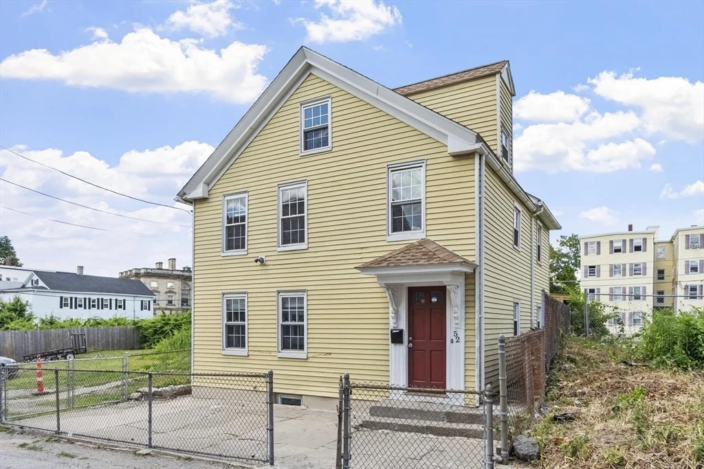 Photo of 52 Auburn St