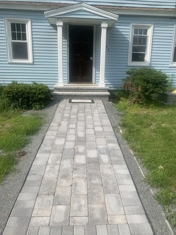 Photo of 205 Gardner Road