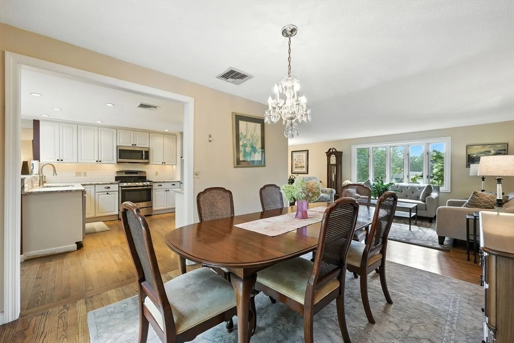 Photo of 4 Claren Dr