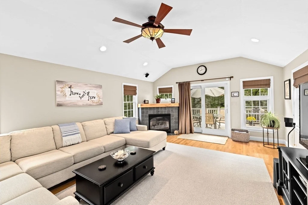 Photo of 21 Juniper Brook Road