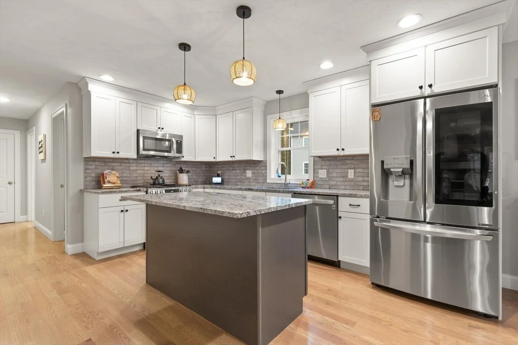 Photo of 187 Run Brook Cir