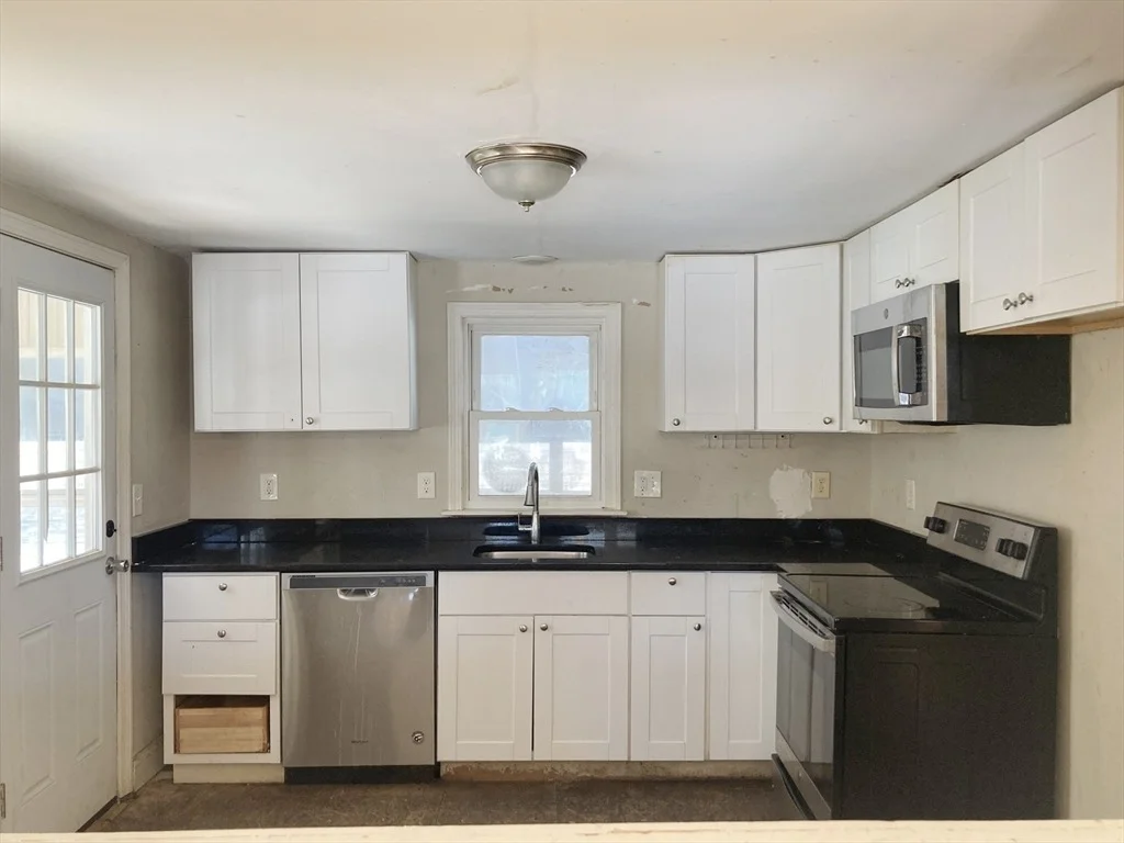 Photo of 84 Studley Avenue