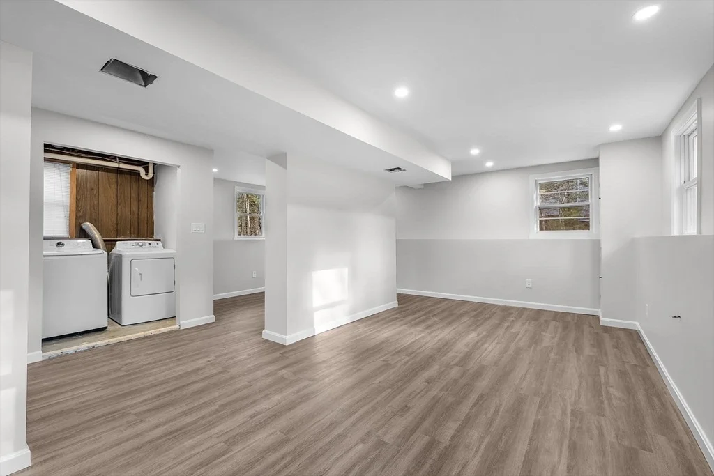 Photo of 70 Wall Street