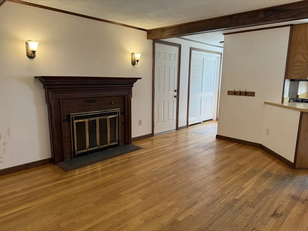 Photo of 17 Pondview Rd