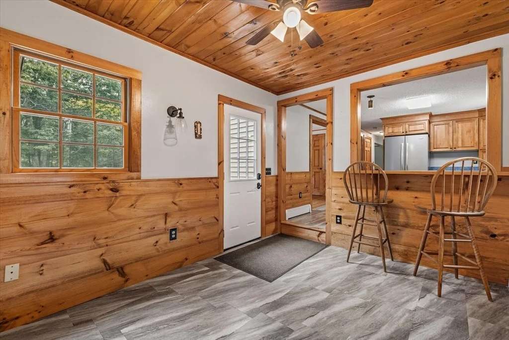 Photo of 481 Hubbardston Rd