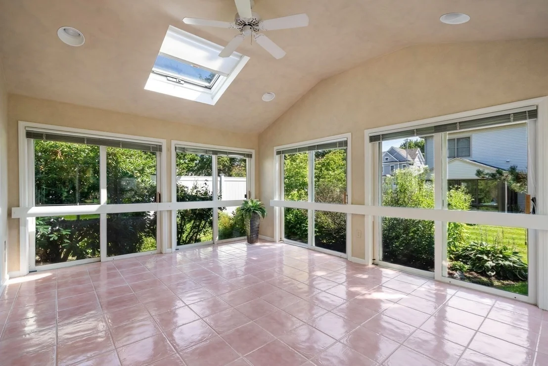 Photo of 14 Powder House Cir