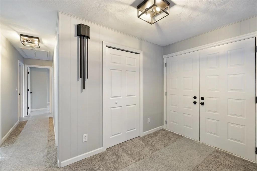Photo of 28 Long Hill Rd