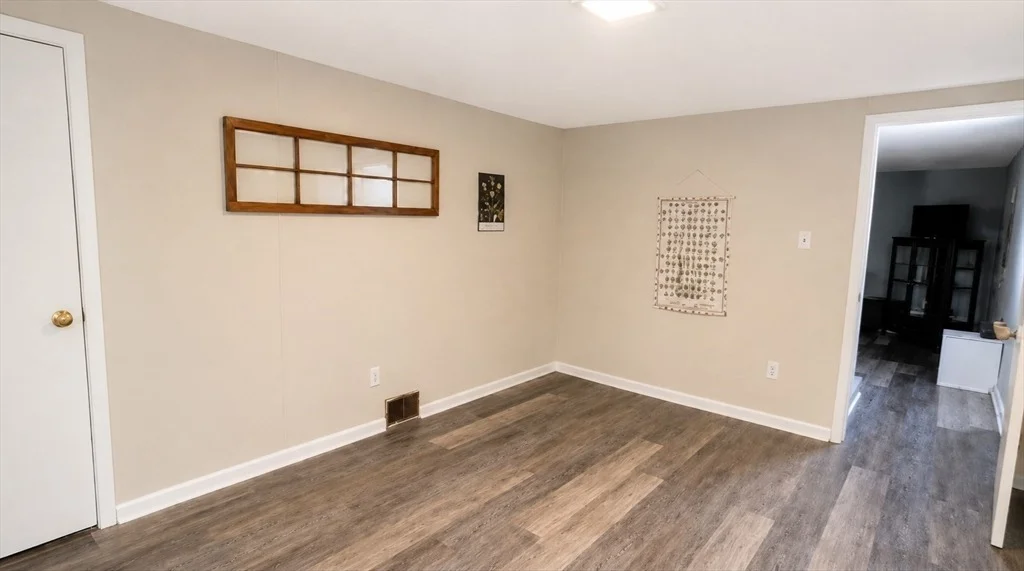 Photo of 84 Harlow Dr.