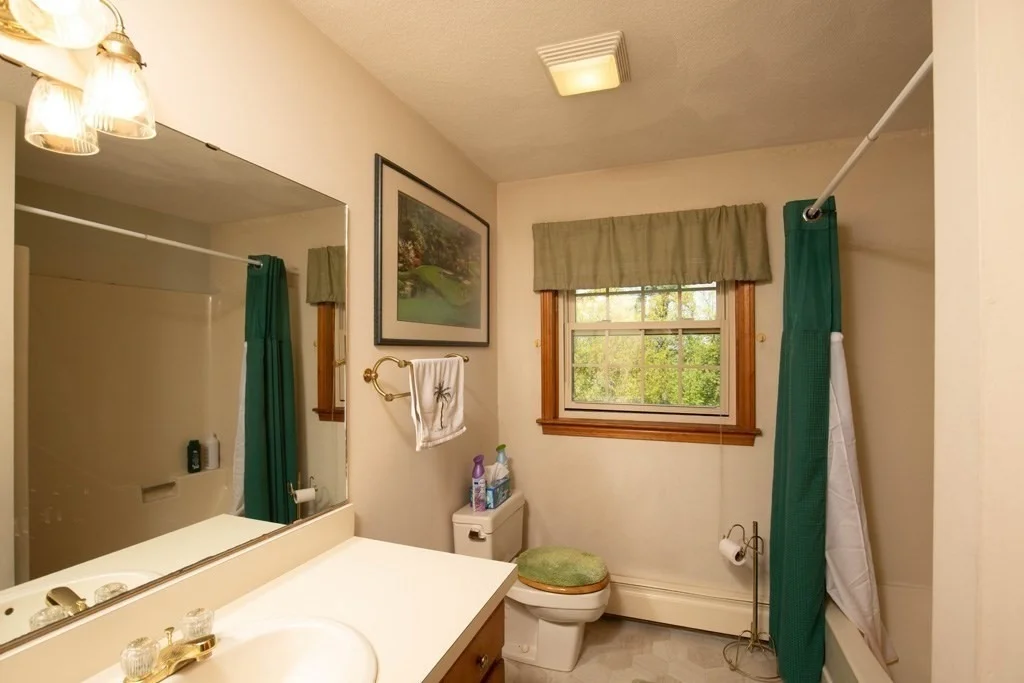 Photo of 202 Leo Drive
