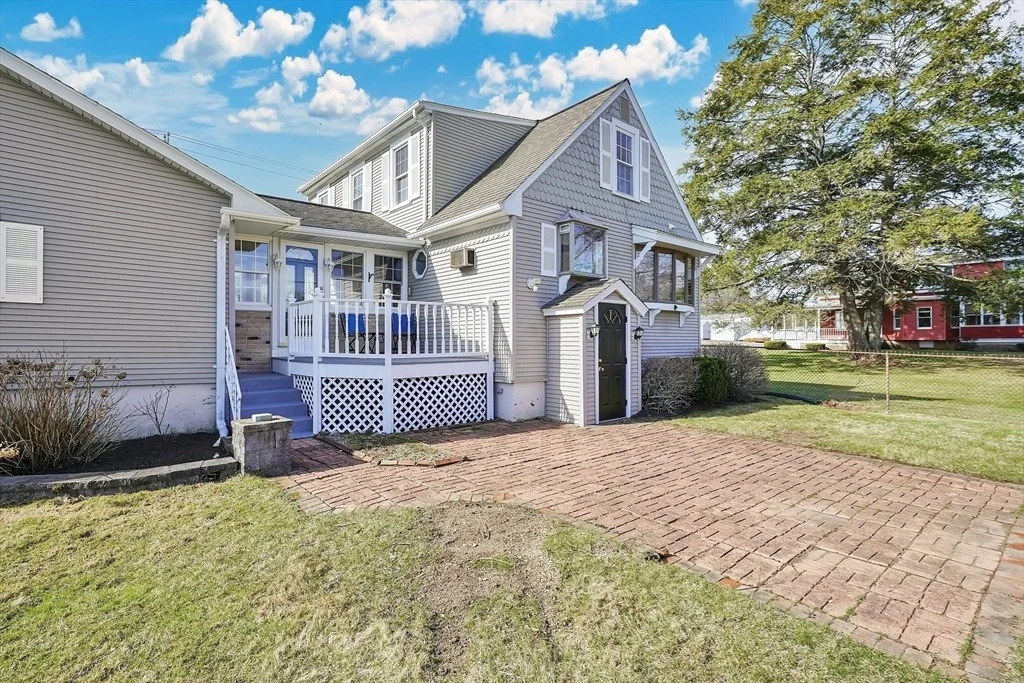 Photo of 116 Congamond Rd
