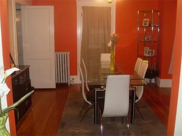 Photo of 10 Webster Pl