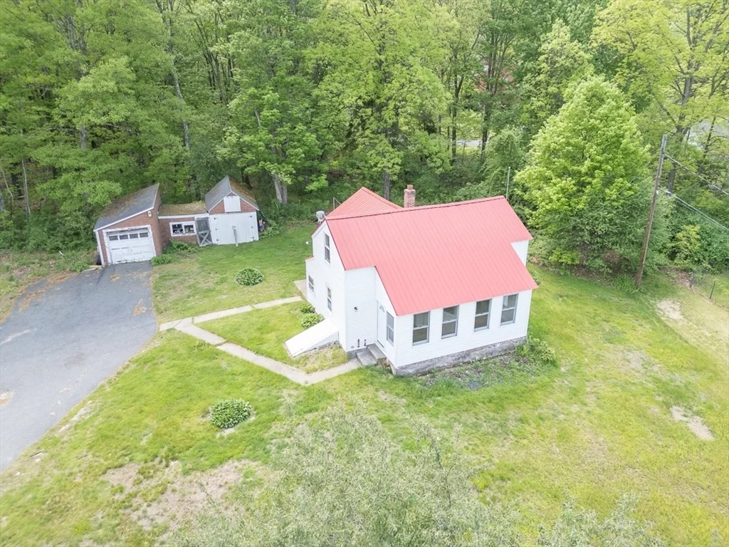 Photo of 92 Squannacook Rd