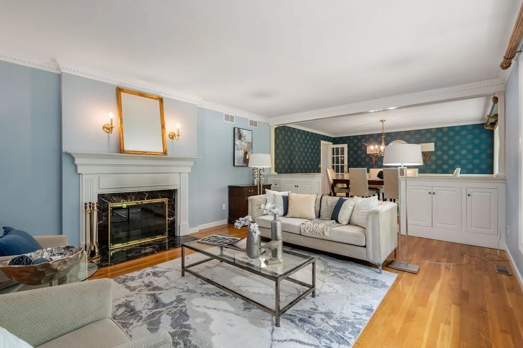 Photo of 8 Pleasant Street