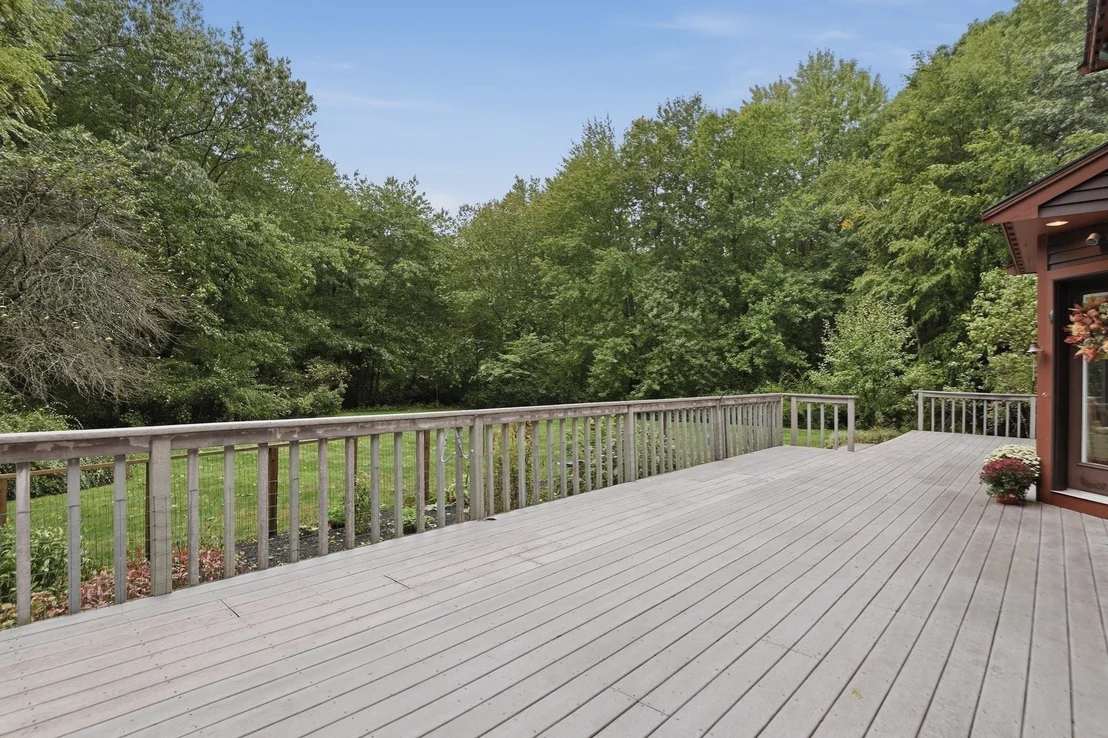 Photo of 9 Fox Run Dr