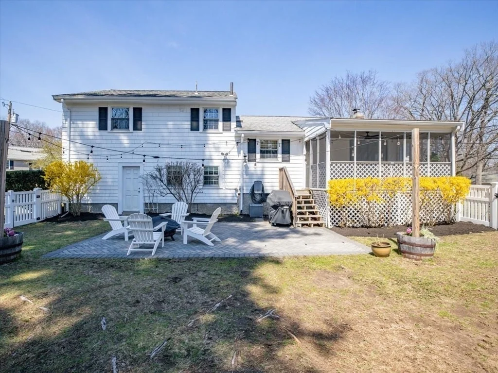 Photo of 137 Robert Rd
