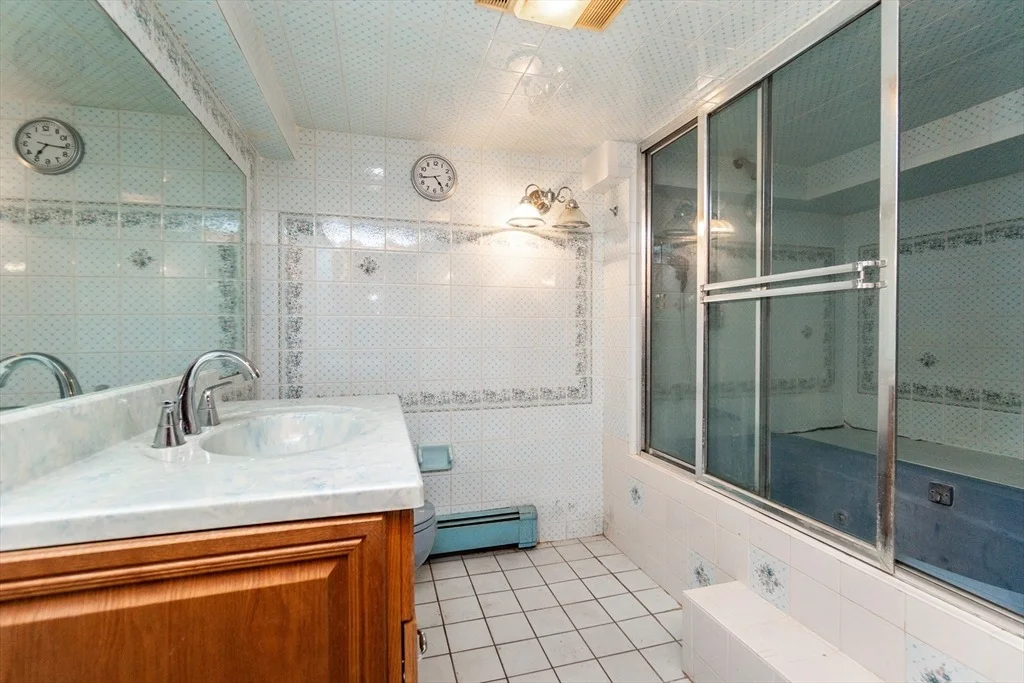 Photo of 140 Phillips St