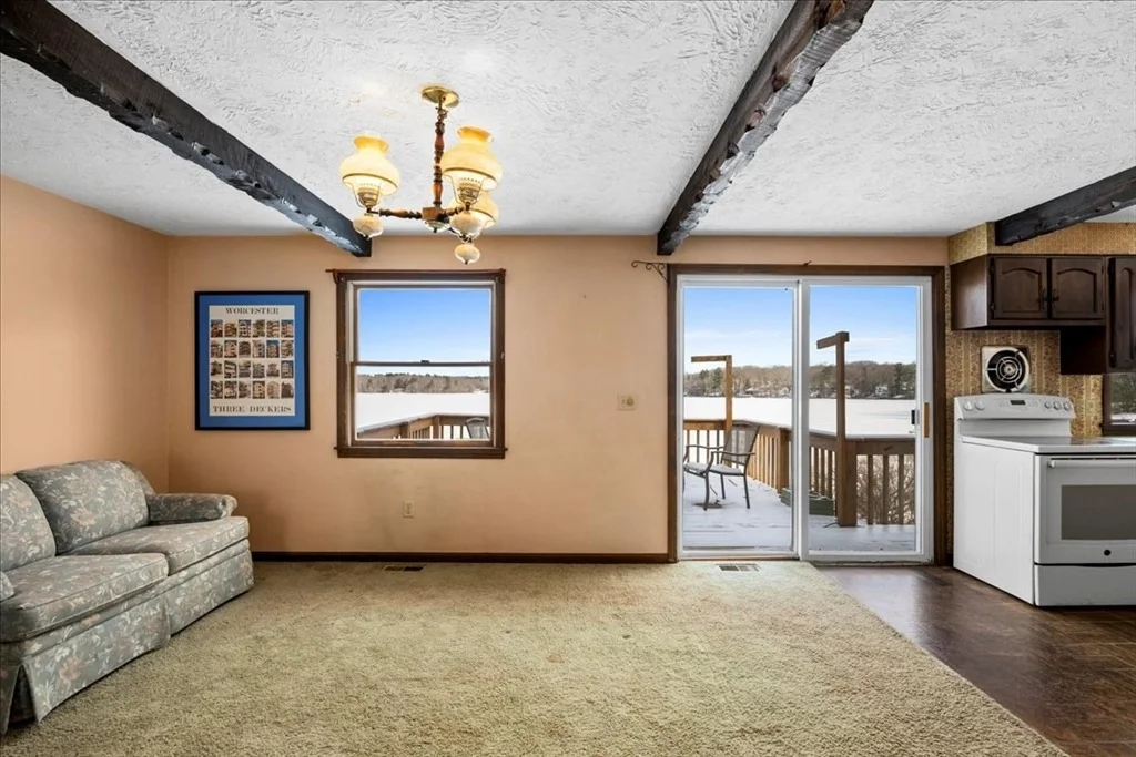 Photo of 51 Fairview Dr