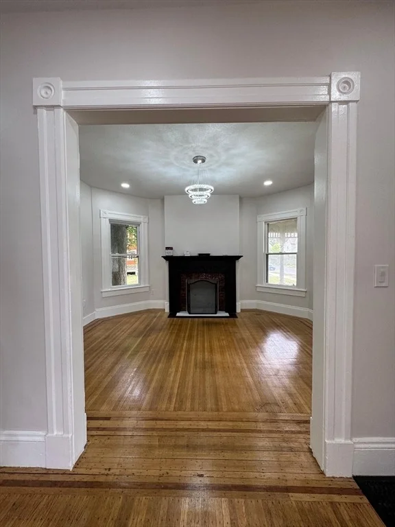 Photo of 86 Amherst St