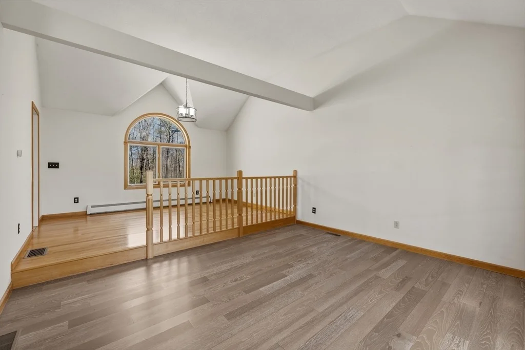 Photo of 7 Terry Ln