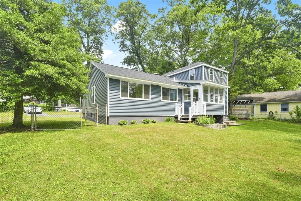 Photo of 42 Wheeler Dr