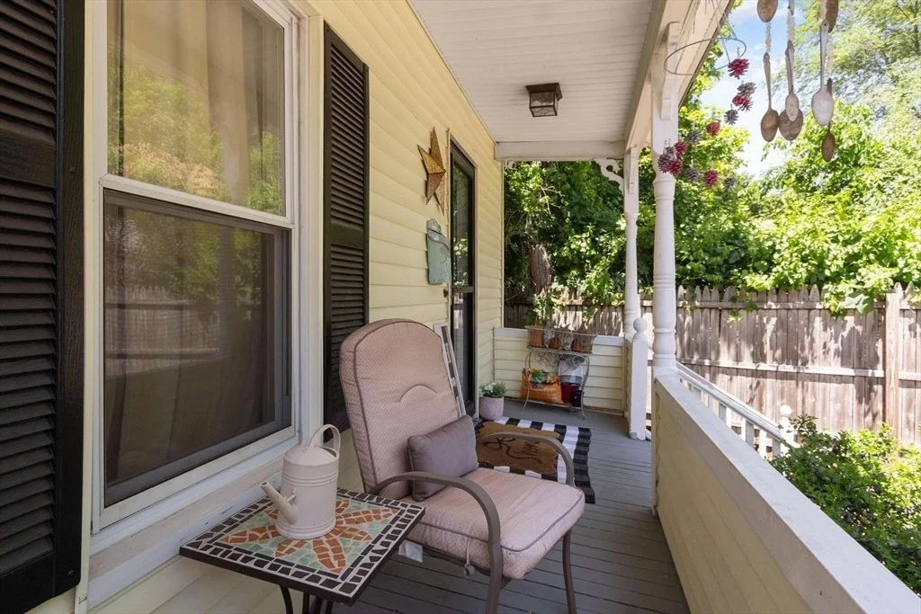 Photo of 24 Bennett Pl