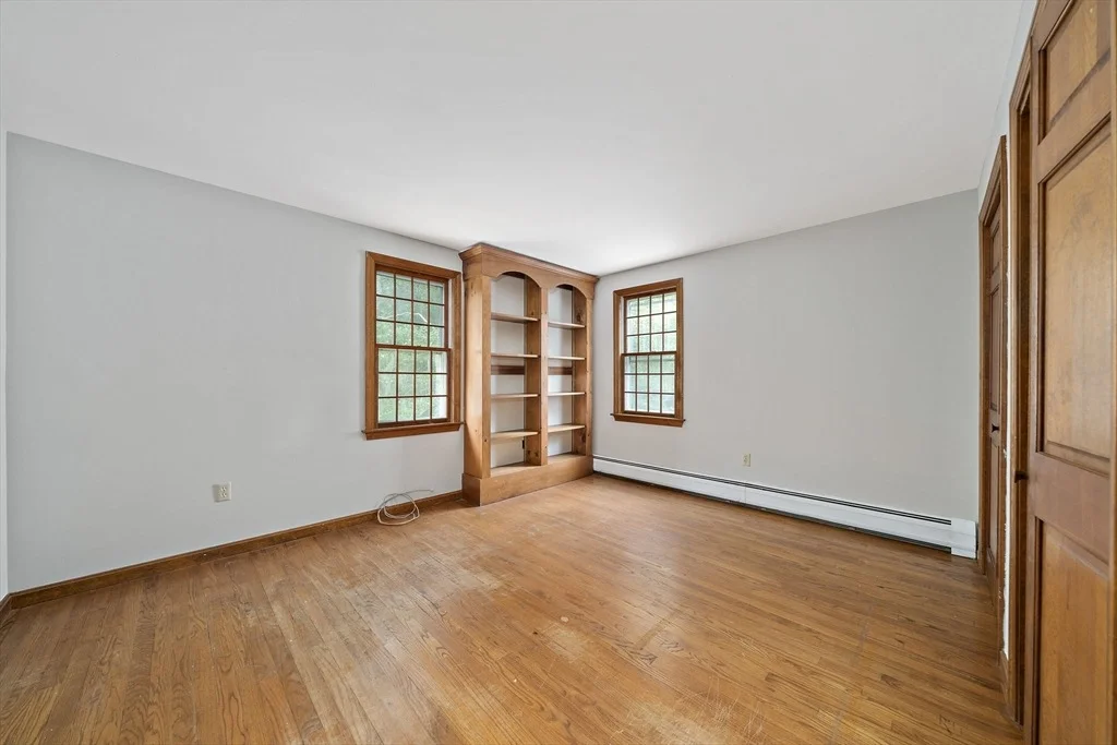 Photo of 70 Joyce Anne Rd