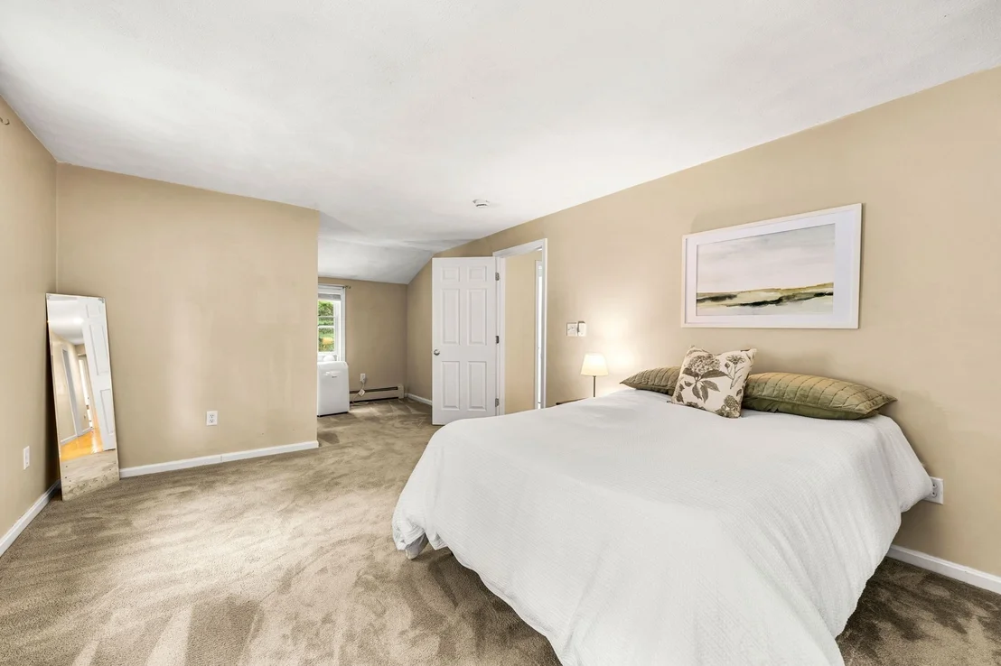 Photo of 132 Cold Spring Rd