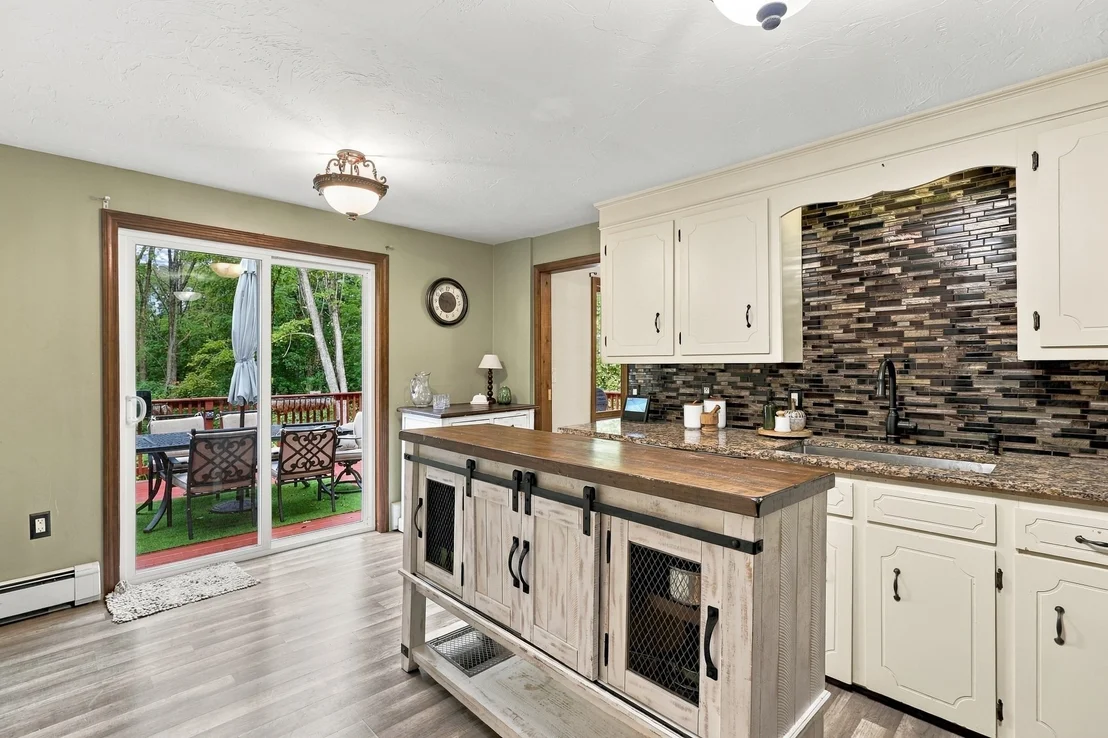 Photo of 10 Garrison Heights Drive