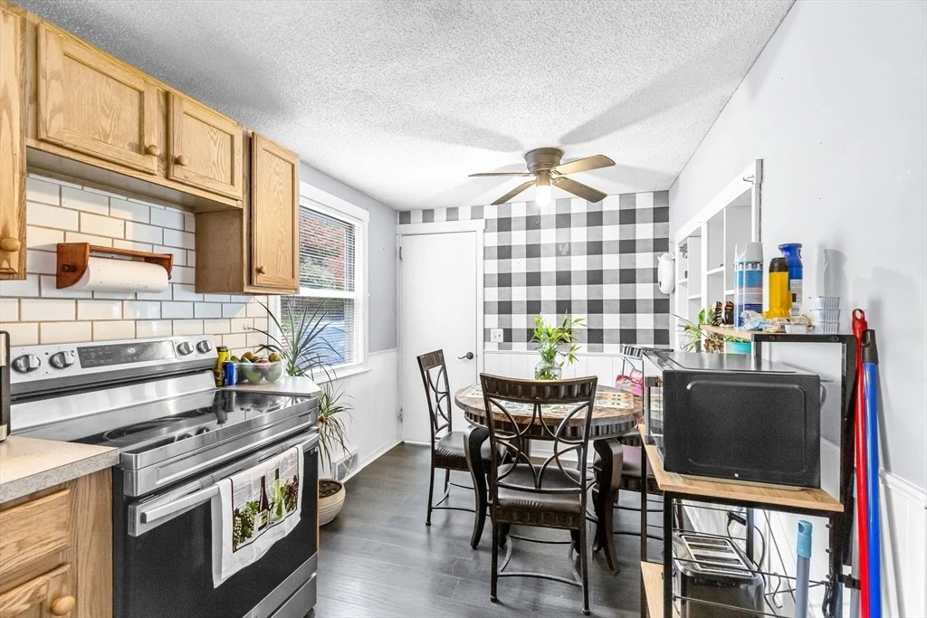 Photo of 101 Regal St