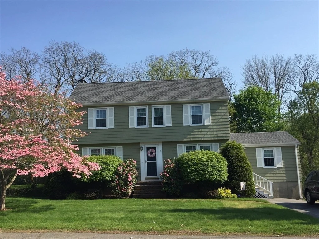 Photo of 5 Orchard Ln