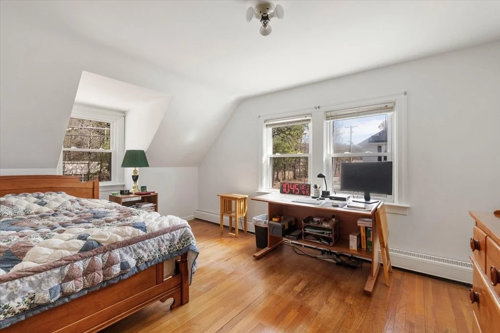 Photo of 12 Brook St