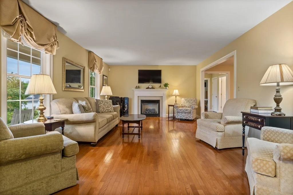 Photo of 71 Fox Run Drive